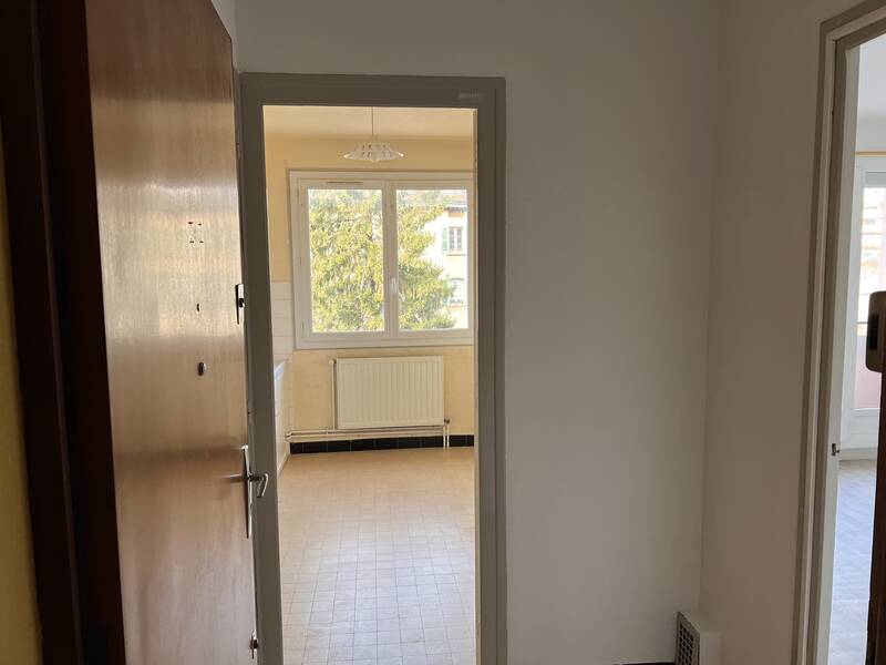 Voiron (38500)