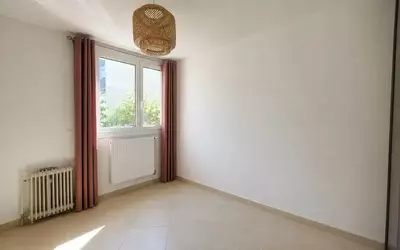 Fréjus (83600)