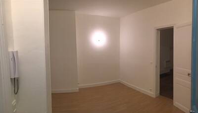 Location appartement 2 pièces Paris 15e