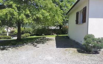 Monein (64360)