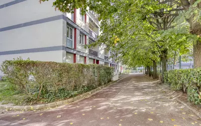 Saint-Denis (93200)