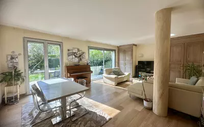 Neuilly-Sur-Seine (92200)