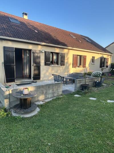 Vente maison 5 pièces Saint-Germain-du-Puy (18390)