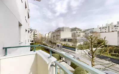 Courbevoie (92400)