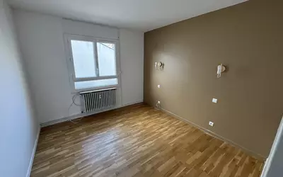 Dijon (21000)
