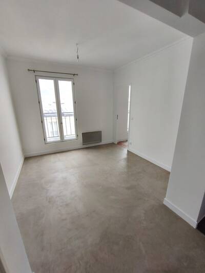 Location appartement 2 pièces Paris 18e