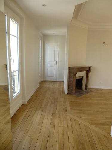 Location appartement 3 pièces Paris 20e