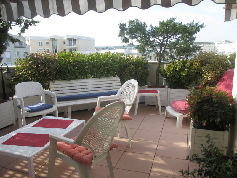 Issy-Les-Moulineaux (92130)