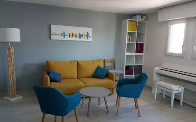 Fréjus (83600)