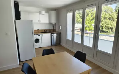Voiron (38500)