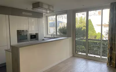 Paris 17E (75017)