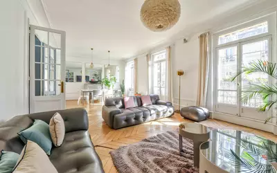 Paris 8E (75008)