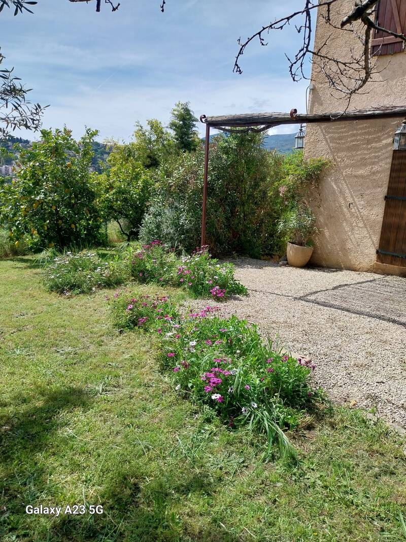 Vence (06140)