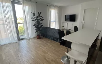 Le Bourget (93350)