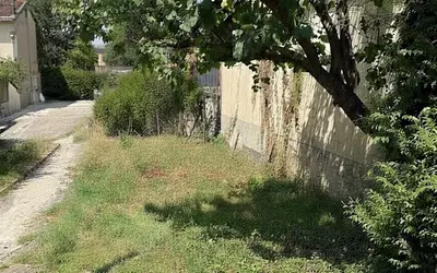 Terrain Nanterre · 420 000 €