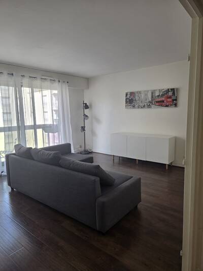Location appartement 2 pièces Paris 15e
