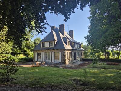 Vente maison 10 pièces Villedieu-les-Poêles (50800)