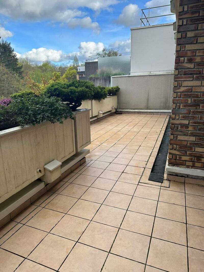 Melun (77000)