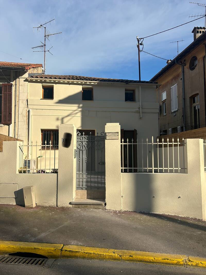 Cannes (06150)