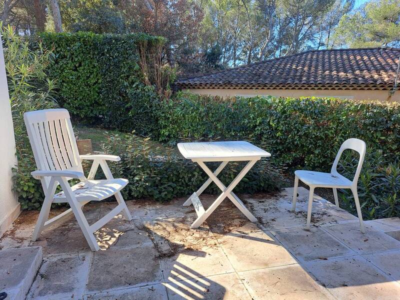 10 Mn Aix-En-Provence, A Calas-Cabries