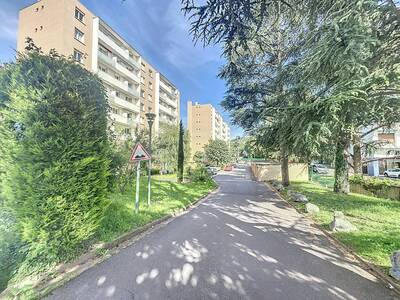 Location appartement 3 pièces Saint-Étienne (42)