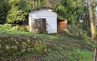 Saint-Médard-De-Guizières (33230)Propriété De Charme Au Bord De L'eau  À 5Mn De 