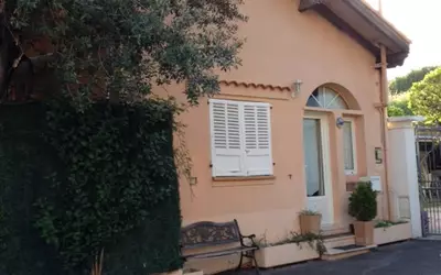 Roquebrune-Cap-Martin (06190)