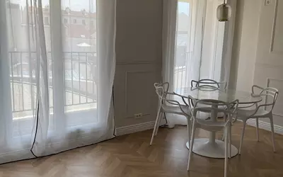 Puteaux (92800)