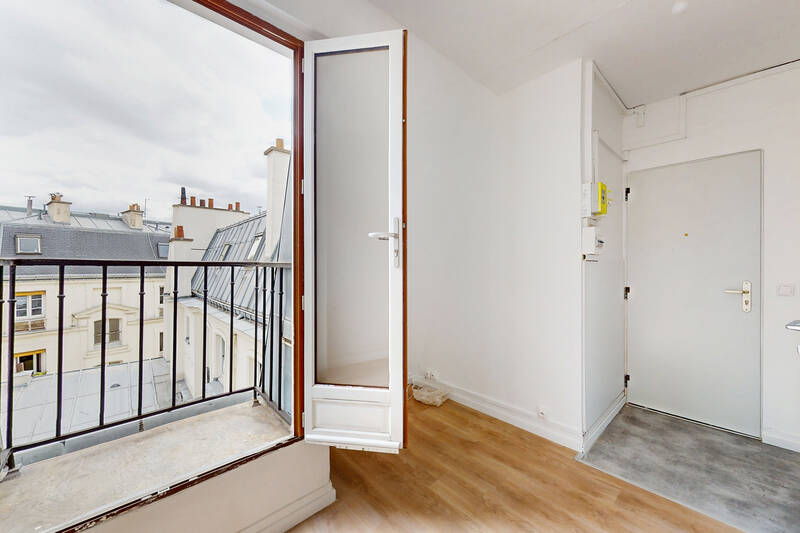 Paris 9E