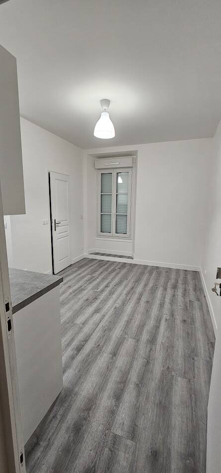 Melun (77000)