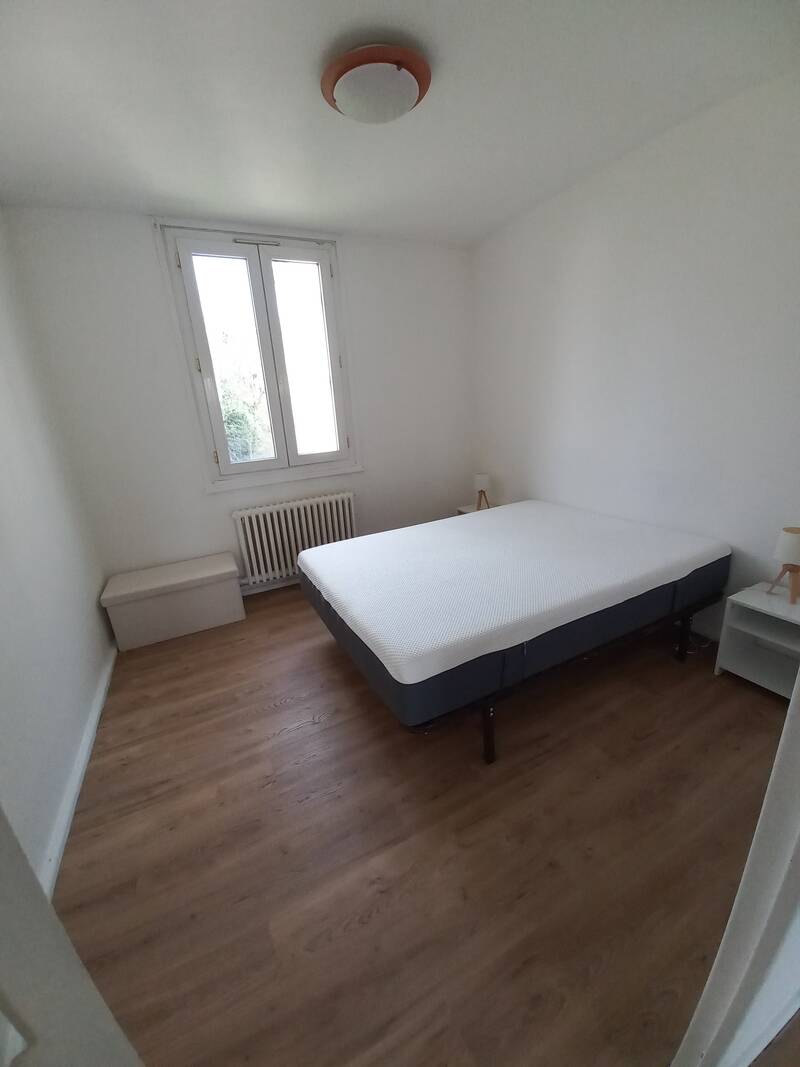 Oullins (69600)