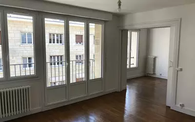 Rouen (76000)