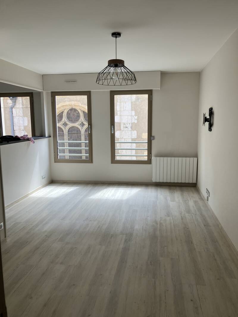 Rouen (76000)