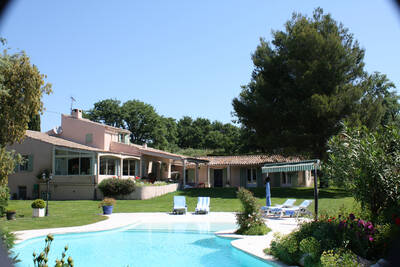 Vente maison 10 pièces Robion (84440)