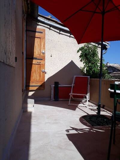 Location appartement 2 pièces Saint-Martin-de-Castillon (84750)