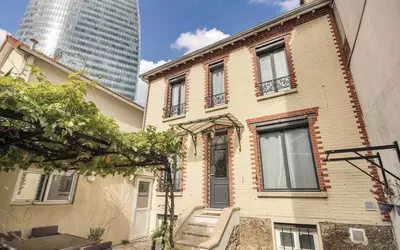 Courbevoie (92400)