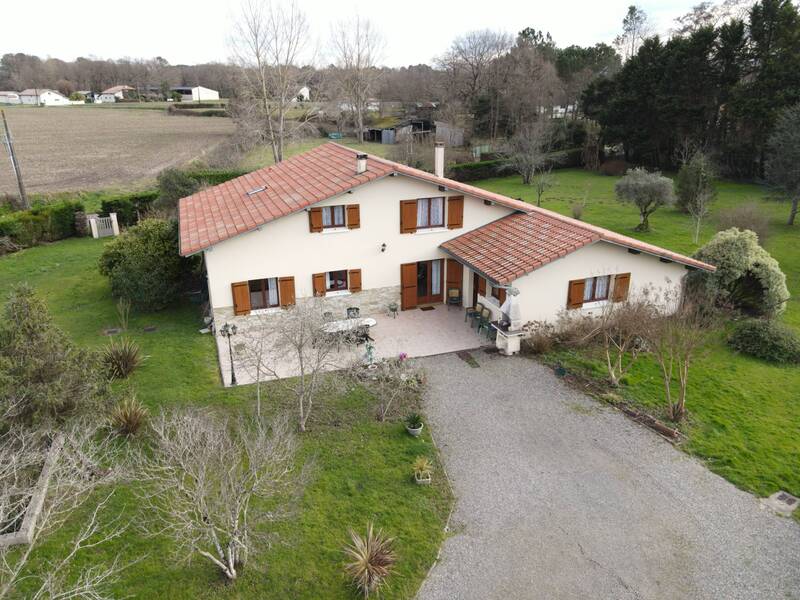 Saint-Étienne-D'orthe (40300)