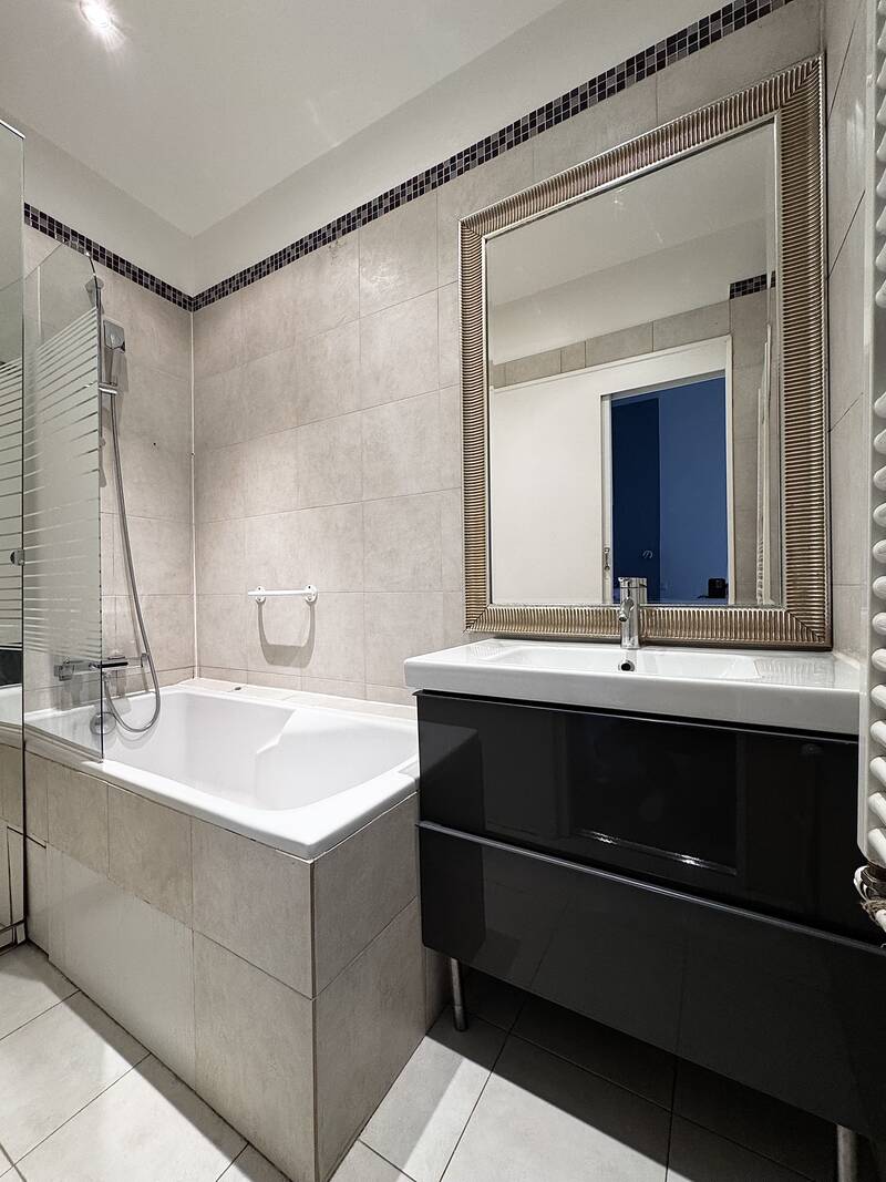 Paris 16E (75016)
