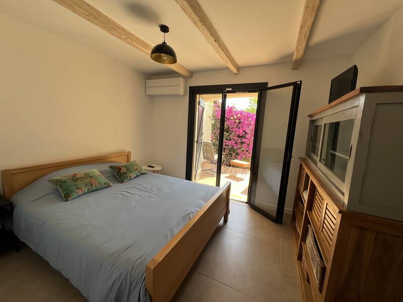 Sanary-Sur-Mer (83110)