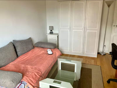 Location appartement studio Courbevoie (92400)