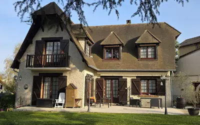 (200 M² Au Sol), Villebon-Sur-Yvette (91140)