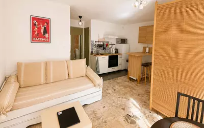 Sanary-Sur-Mer (83110)