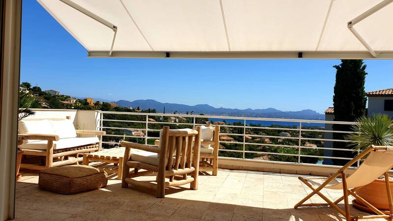 Fréjus (83600)