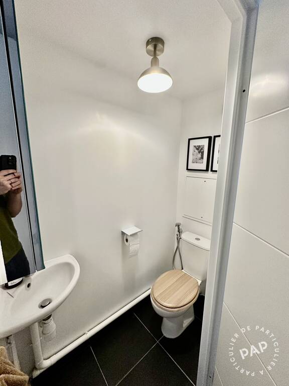 Location meublée appartement 3 pièces 54 m² Puteaux (92800) photo 6
