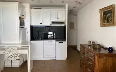 Villeneuve-Loubet (06270)