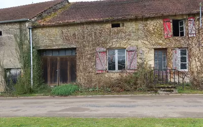 Charmes-Saint-Valbert (70120)