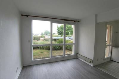 Location appartement studio Vaires-sur-Marne (77360)