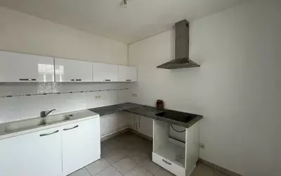 Laval (53000)