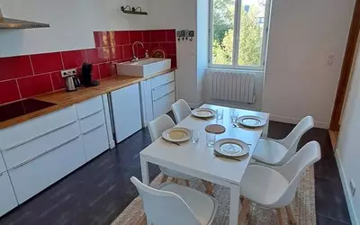 Nantes (44000)