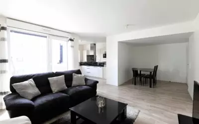 Nanterre (92000)